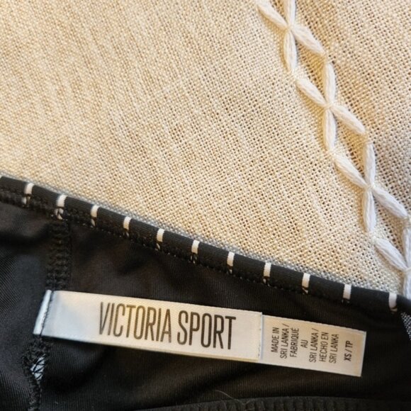 Victoria's Secret VSX Sport Racerback Sports Bra Black Activewear Yoga Gym xs - Picture 5 of 6